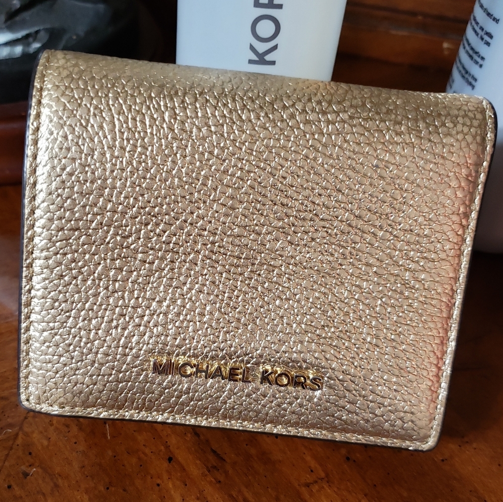 Gold Michael Kors Mini Wallet